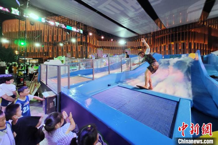 2023第三届海河国际消费季在天津盛大开启，发放