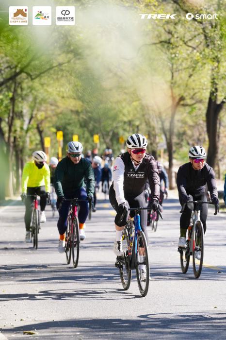 TREK100北京站落幕：千名骑手挑战百里环廊经典赛