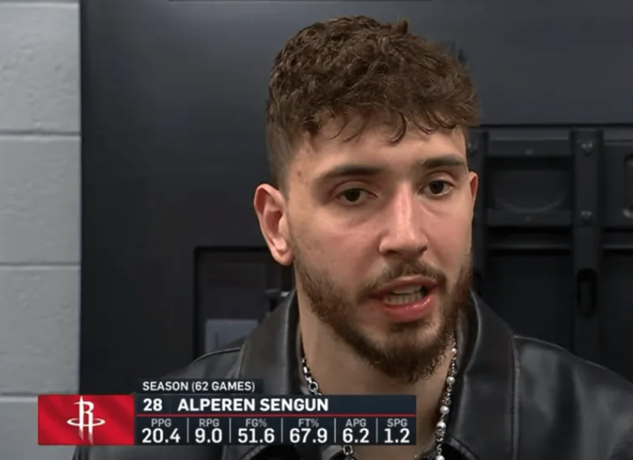 火箭逆转公牛遭遇22分惨败 申京三双难救主杜兰